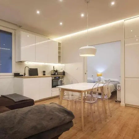 Estrena Glamour Y Guggenheim